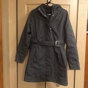 Women’s North Face Hyvent belted coat
